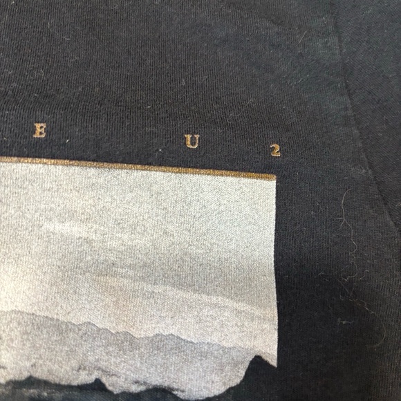 Tee - Picture 4 of 4